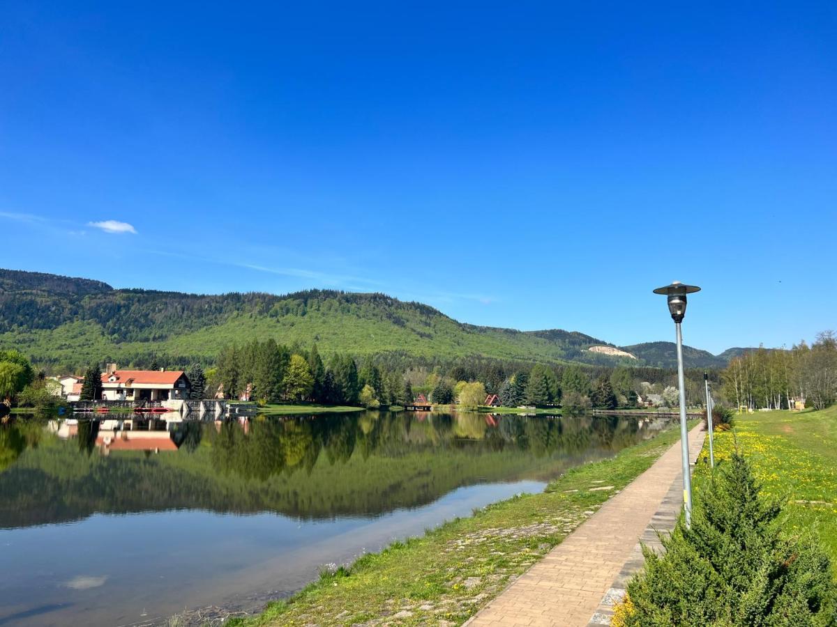 Stolove Chatki Radków Exterior foto